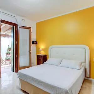 https://bb-marechiaro.hotelinveneto.com