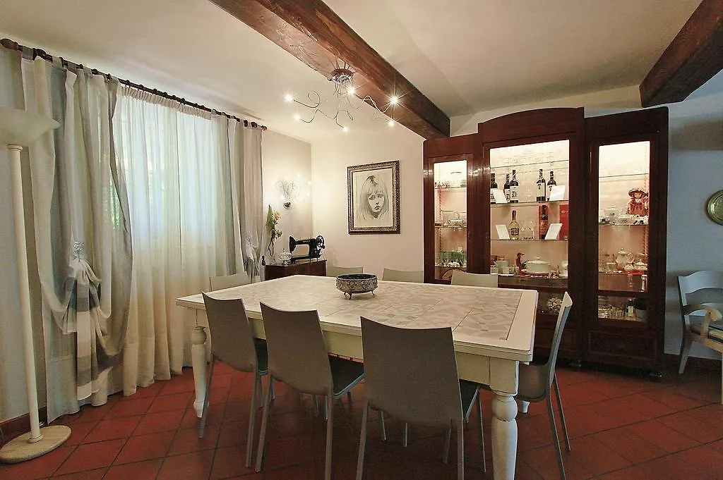 Il Fiore All'Occhiello Lucca Bed & Breakfast